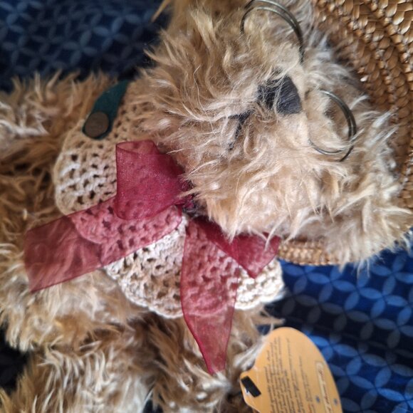 Rosie Brass Button Collectibles bear - Picture 10 of 10